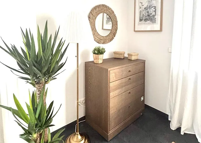 Cozee - The Oasis Apartment